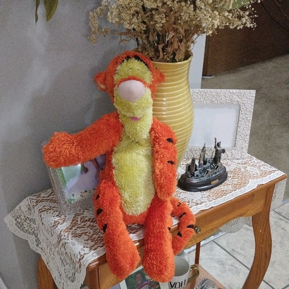"2002 Mattel Fisher-Price Disney Tigger 20" Plush Stuffed Animal Winnie the Pooh